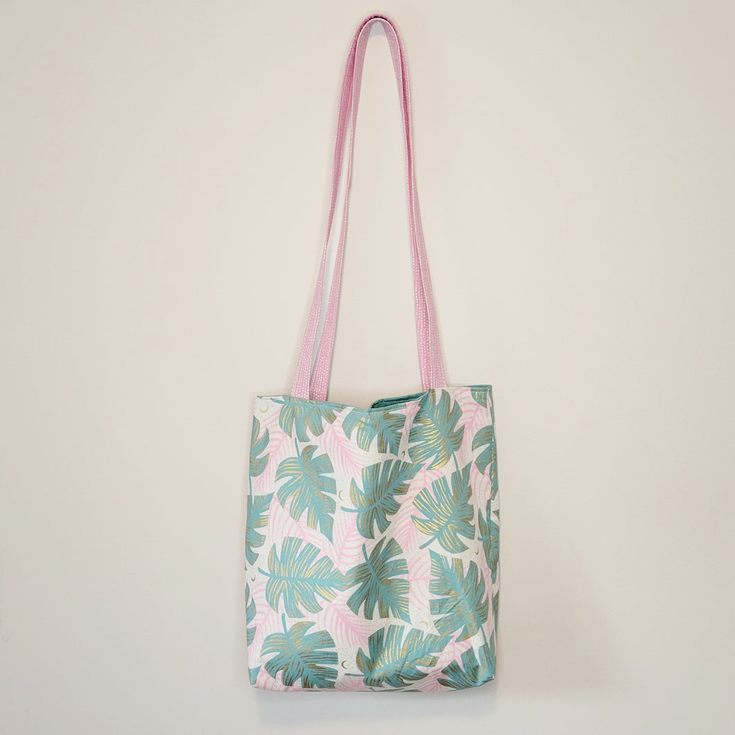 Shade Palms & Manatees - The Everyday Tote